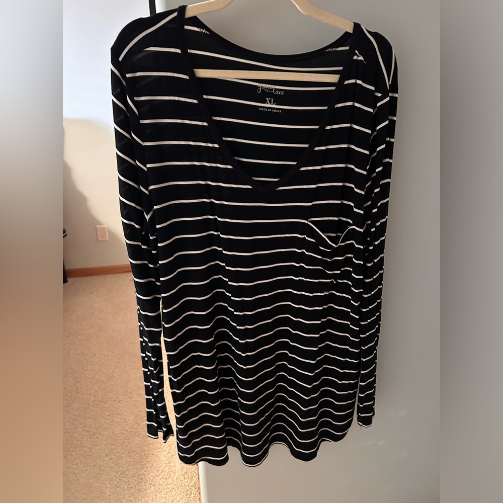 Grace & Lace Tunic T